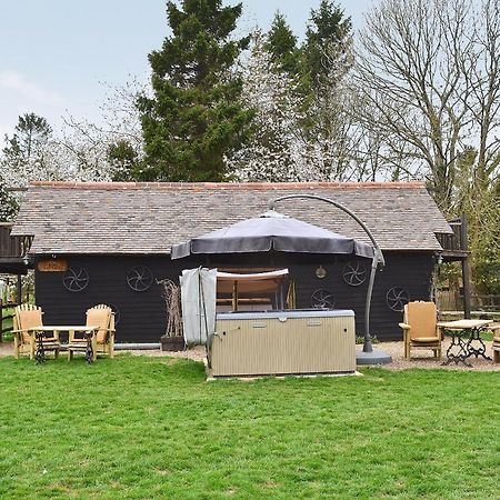 Byre Cottage - 29410 Elmsted 外观 照片